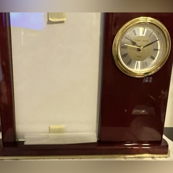 STUART AUSTIN Quartz Mantle Clock
W/picture Frame 8.5"X6.75 - Picture 1 of 10